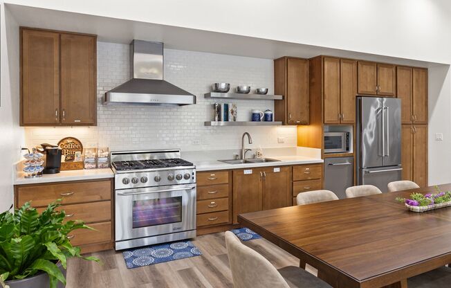 1 bed, 1 bath, 740 sqft, $1,500, Unit 109