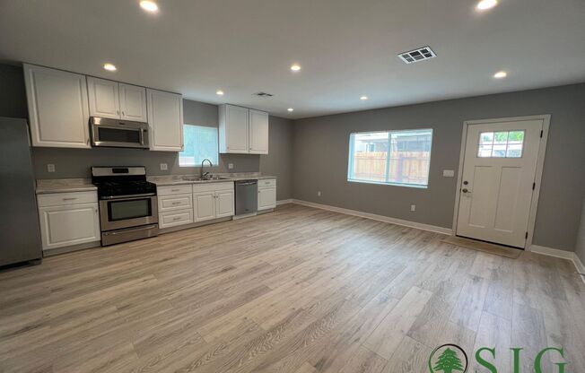 1 bed, 1 bath, 636 sqft, $2,200