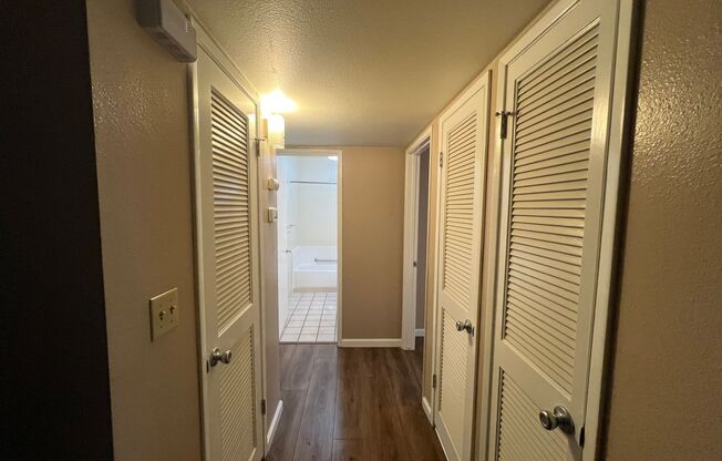 2 beds, 2 baths, $1,850, Unit # 29