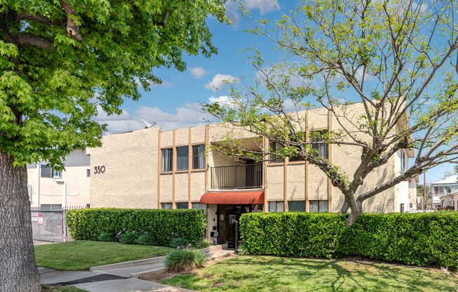 350 S Sierra Madre Blvd