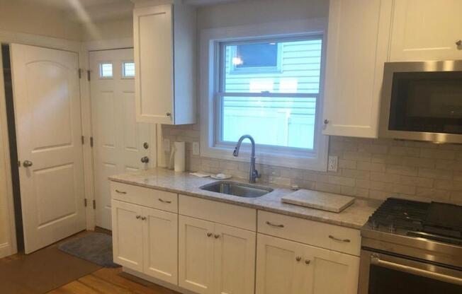 309 BRYSON AVE