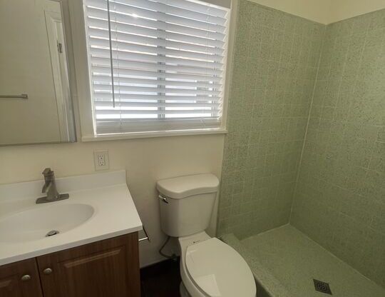 1 bed, 1 bath, 500 sqft, $1,850, Unit B