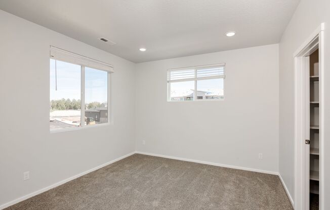 2 beds, 2 baths, 1,052 sqft, $1,702, Unit D208