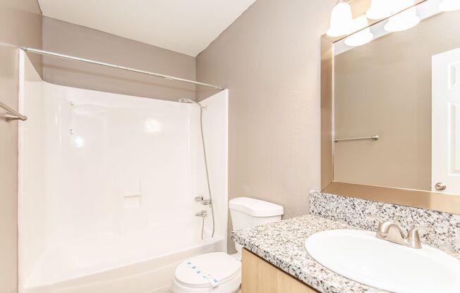 3 beds, 1.5 baths, 1,050 sqft, $1,399