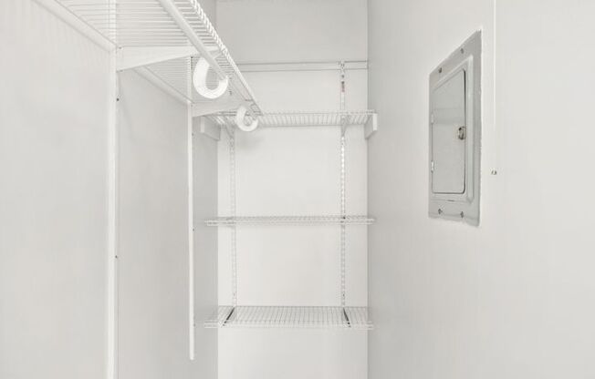 1 bed, 1 bath, 520 sqft, $1,945, Unit 902
