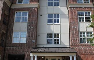 2 beds, 2 baths, $3,195, Unit Unit 317