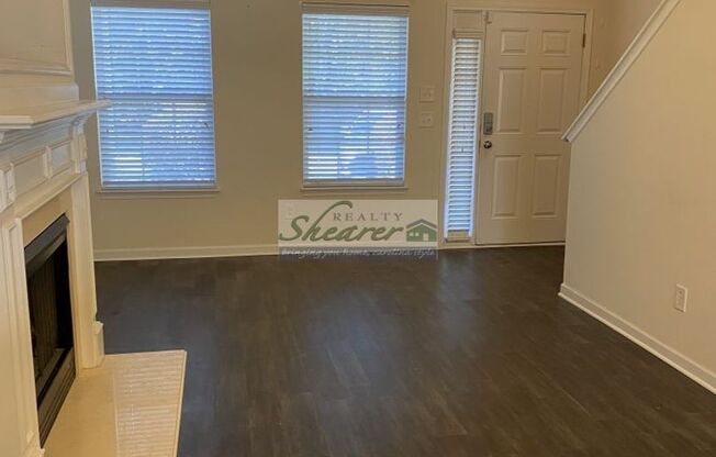 2 Bed, 2.5 Bath Townhome in East Charlotte