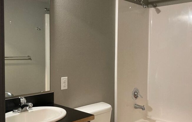 Studio, 1 bath, 233 sqft, $1,125, Unit 508