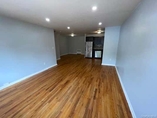522 TAYLOR AVE
