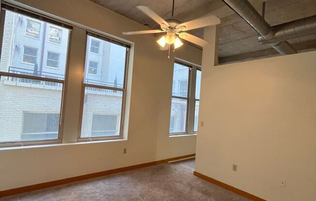 1 bed, 1 bath, 620 sqft, $1,150, Unit 312