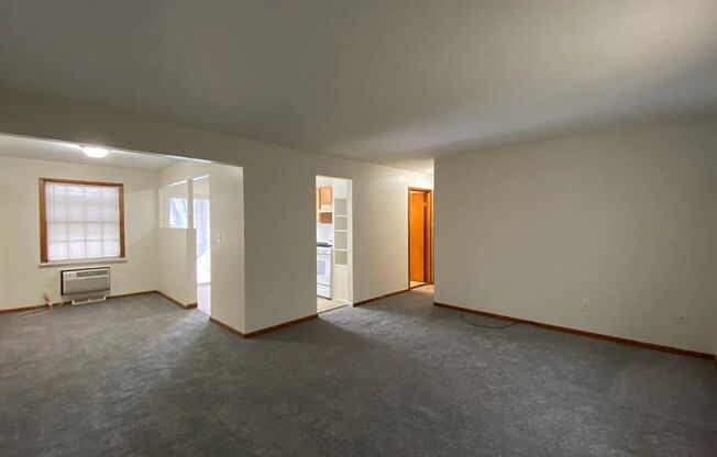 Beautiful Renovated 2 Bedroom
