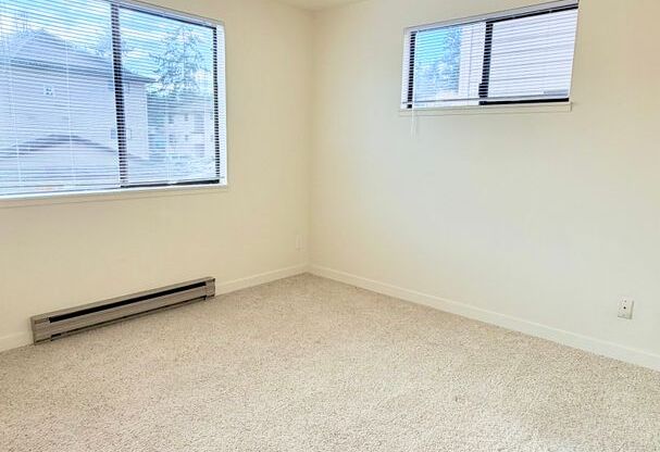 1 bed, 1 bath, 650 sqft, $1,250, Unit B201