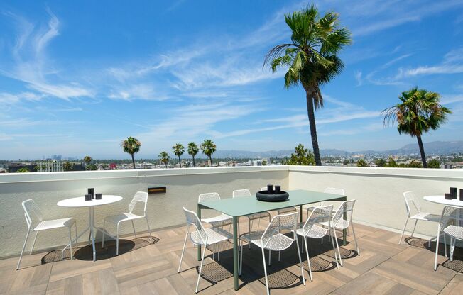 Studio, 1 bath, 161 sqft, $1,650, Unit 705A