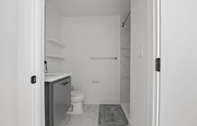 1 bed, 1 bath, $1,740