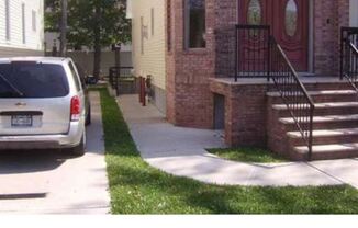 219 Carteret St