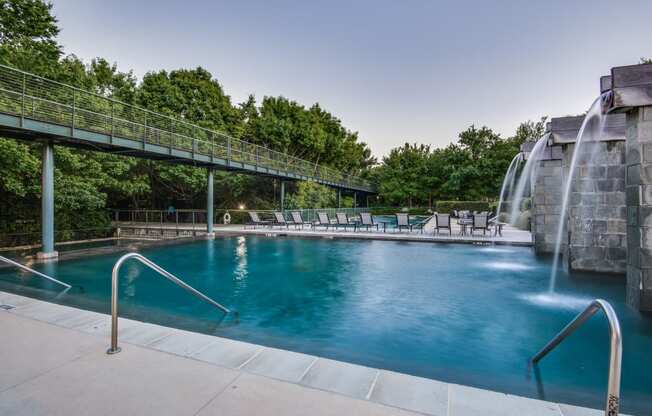 Thousand Oaks Pool