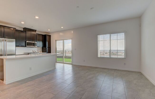 3 beds, 3 baths, $2,710