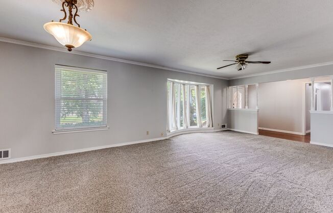 For lease in Garland, TX — this spacious 3-bedroom, 2-bath home offers over 2,300 sq. ft.