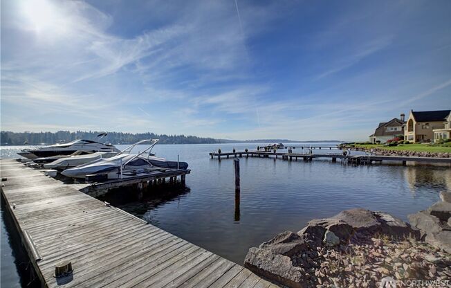 4bd/4ba Kirkland House