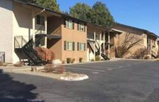 2 beds, 2 baths, 950 sqft, $1,250, Unit 219