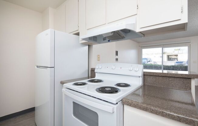 1 bed, 1 bath, 675 sqft, $1,950, Unit 11