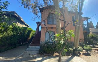 2124-2130 E Florida Street