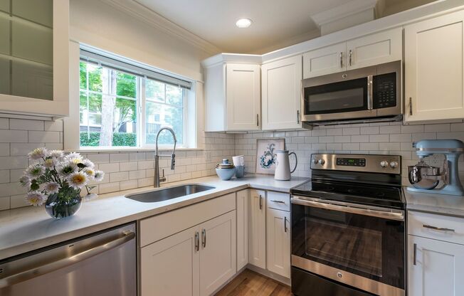 The Cottages at Houghton Beach