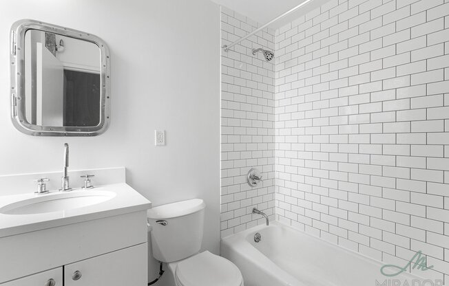 1 bed, 1 bath, $4,200, Unit 12B