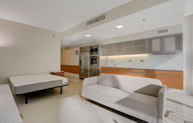 Studio, 1 bath, $2,180, Unit # 1909