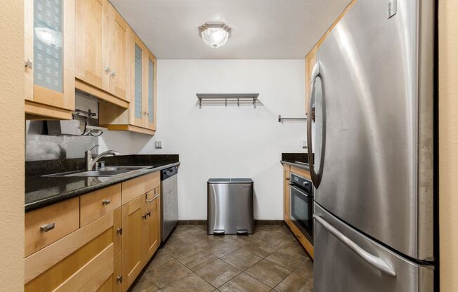 710 N 160 ST
