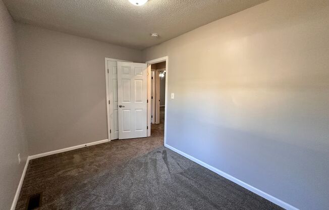 3 beds, 1 bath, $1,695