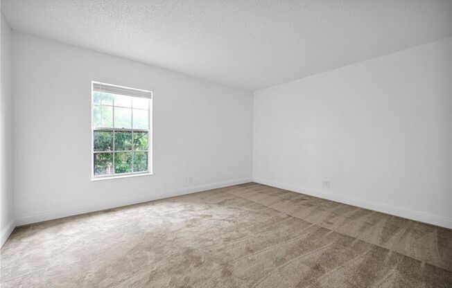 1 bed, 1 bath, 725 sqft, $1,695, Unit V214