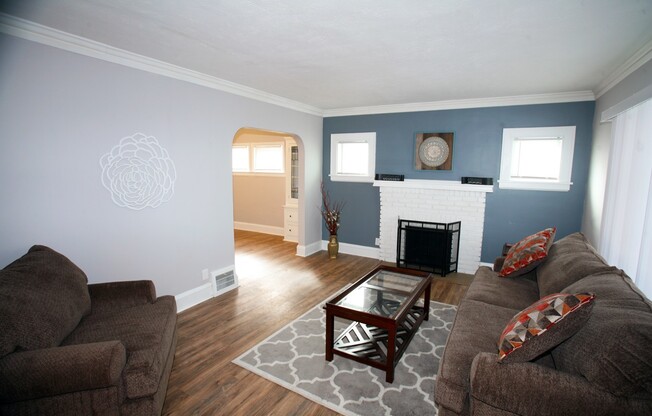 Gorgeous & Completely Rehabbed 3 Bed - 1.5 Bath Colonial for Rent!