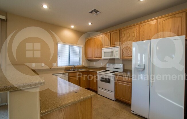 1387 S JOSHUA TREE LN