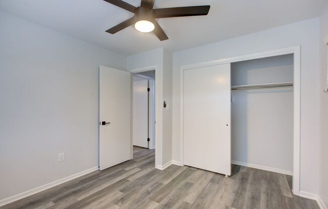 2 beds, 1 bath, 720 sqft, $1,595, Unit Unit 12