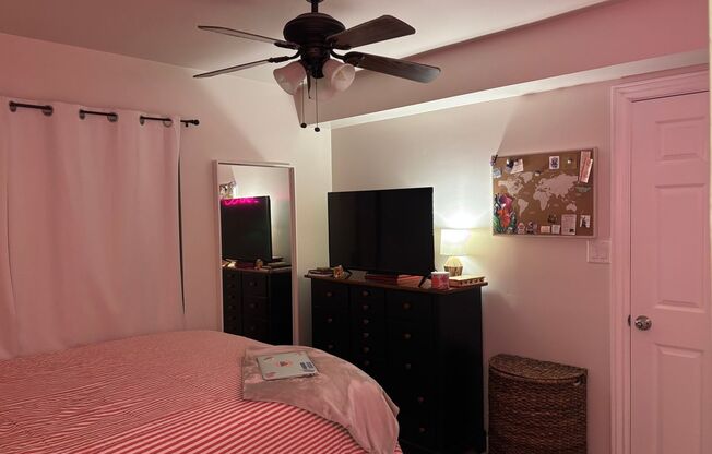 2 beds, 2 baths, $1,700, Unit Apt 1-101