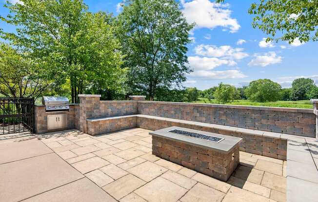 Outdoor Patio with Fire table and Grills