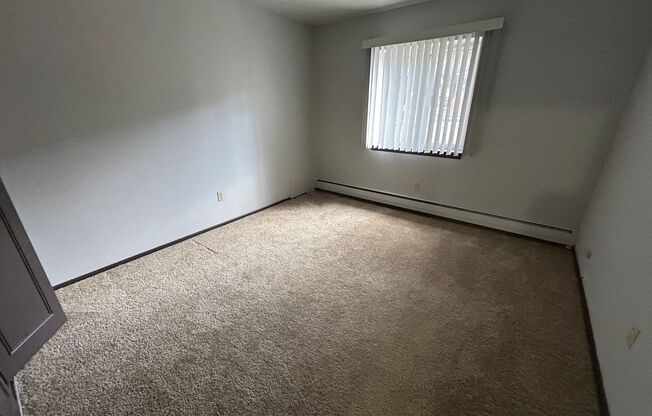 1 bed, 1 bath, $995, Unit 141