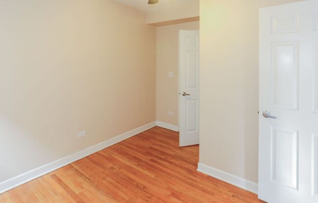 2 beds, 1 bath, 603 sqft, $2,450, Unit 628R-1N