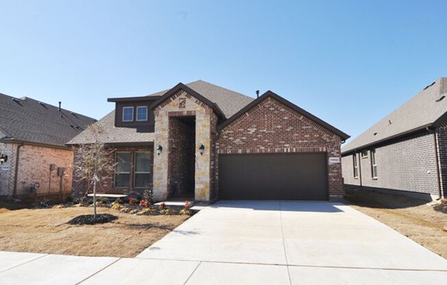 PRETTY 4-Bedroom Home in Keller ISD