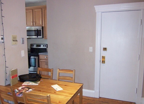 1 bed, 1 bath, 650 sqft, $3,595, Unit 6