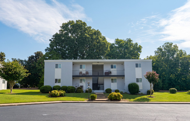 Clemmons Village Apartments