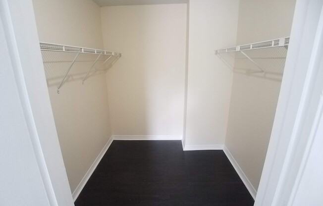 2 beds, 2 baths, $1,825, Unit # 610