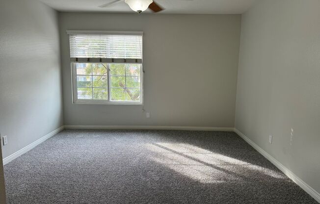 1 bed, 1 bath, 736 sqft, $2,150, Unit C060