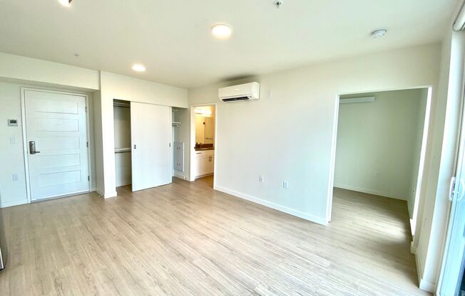 1 bed, 1 bath, 414 sqft, $1,495, Unit 206