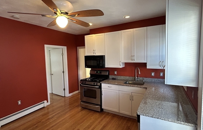 3 beds, 1 bath, 1,166 sqft, $3,200, Unit 1