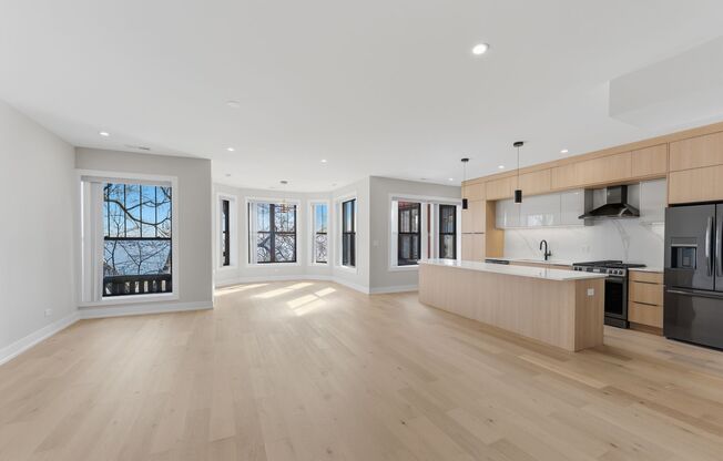 #7516 - The Villages of Eastlake