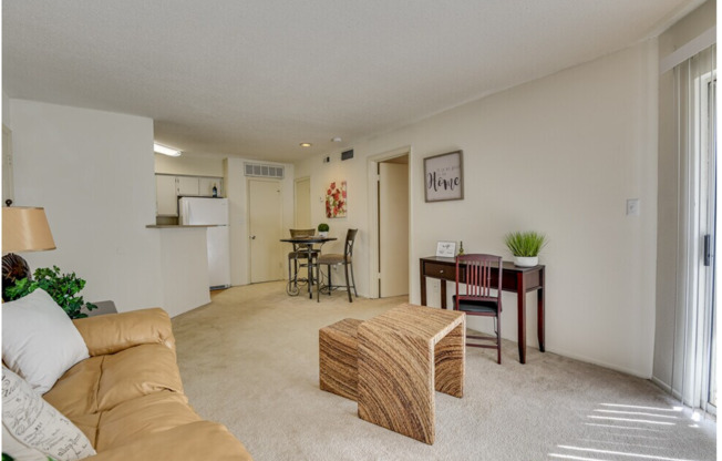 1 bed, 1 bath, 750 sqft, $945, Unit 316