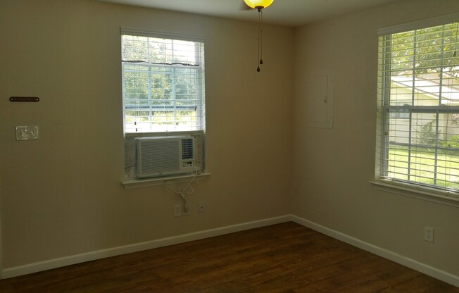 1 bed, 1 bath, $1,025