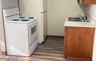 1200 Meadowview Drive Apt 8